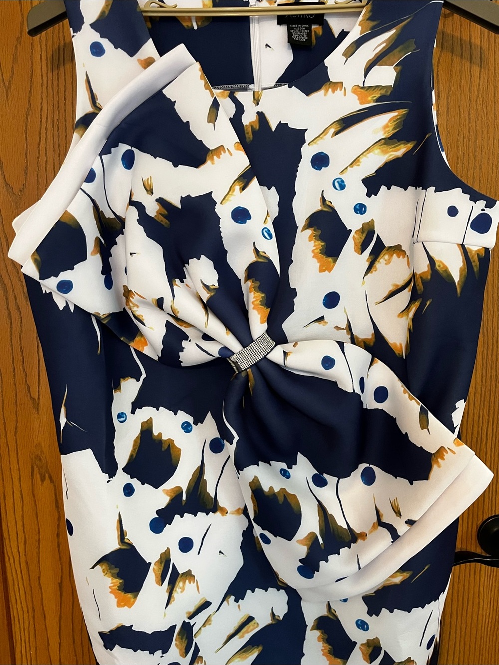 Ashro Sz 26W Sheath Dress with Bow **Flaw on Bow Accessory** - Picture 3 of 5